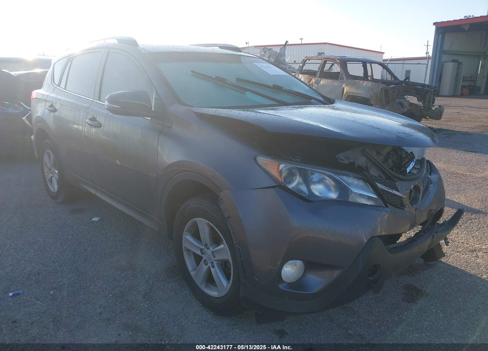 2014 TOYOTA RAV4 XLE VIN: 2T3WFREV5EW084966