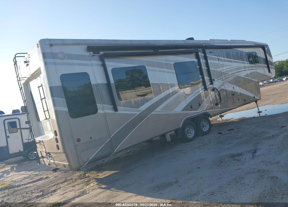 2019 DRV MOBILE SUITES VIN: 5KEAG4221K1385881