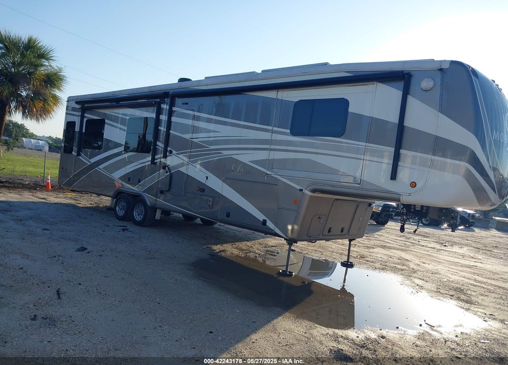 2019 DRV MOBILE SUITES VIN: 5KEAG4221K1385881