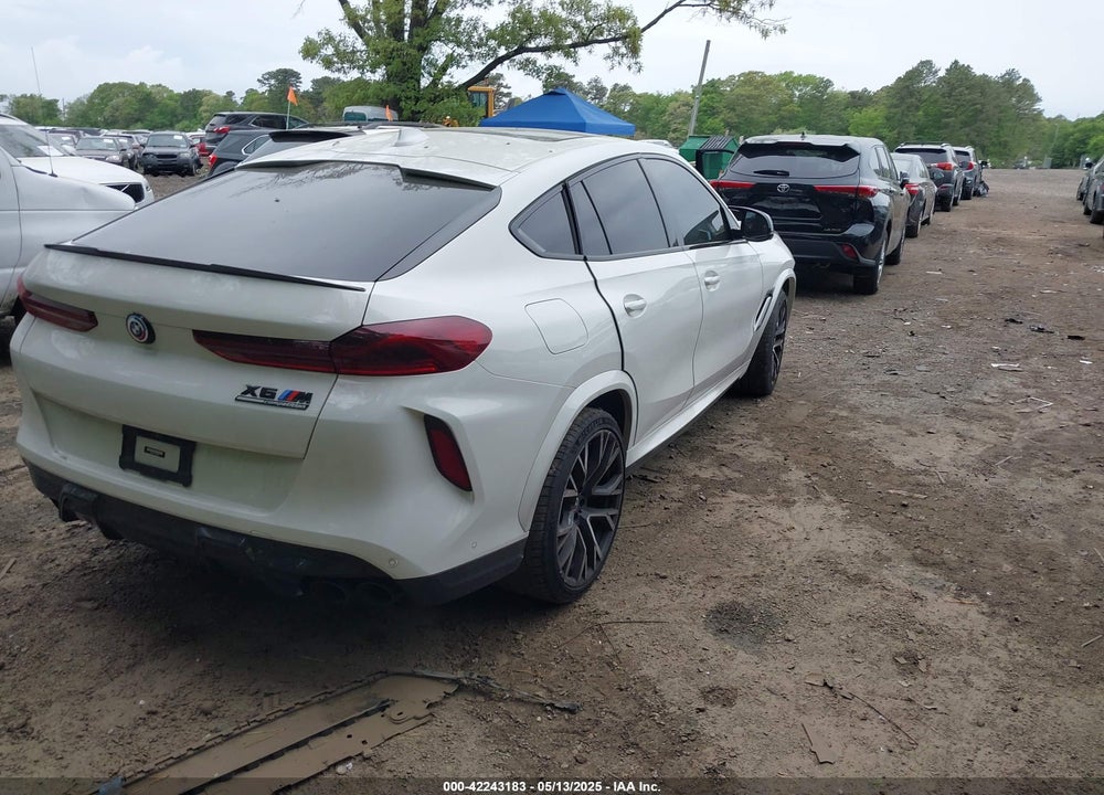 2023 BMW X6 M VIN: 5YMCY0C01P9R18239