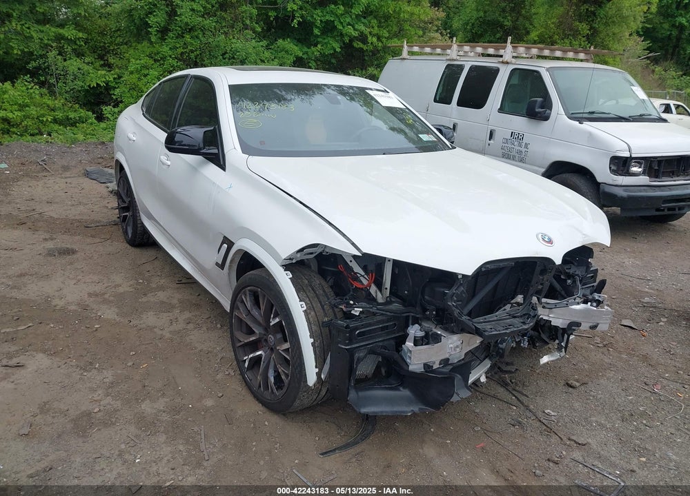 2023 BMW X6 M VIN: 5YMCY0C01P9R18239
