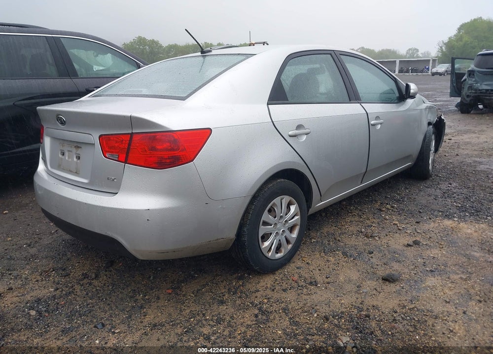 2010 KIA FORTE EX VIN: KNAFU4A24A5107429