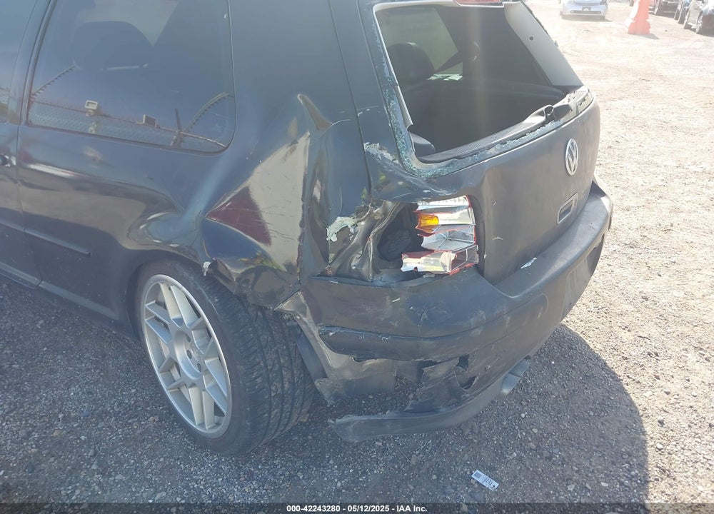 2005 VOLKSWAGEN GTI 1.8T VIN: 9BWDE61JX54019061