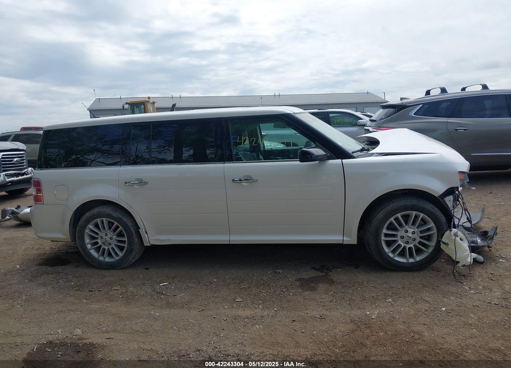 2017 FORD FLEX VIN: 2FMGK5C82HBA12731
