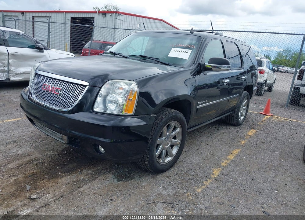 2013 GMC YUKON DENALI VIN: 1GKS2EEF9DR341514