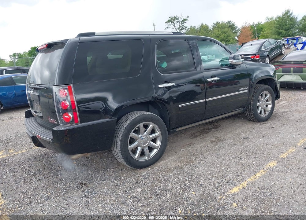 2013 GMC YUKON DENALI VIN: 1GKS2EEF9DR341514