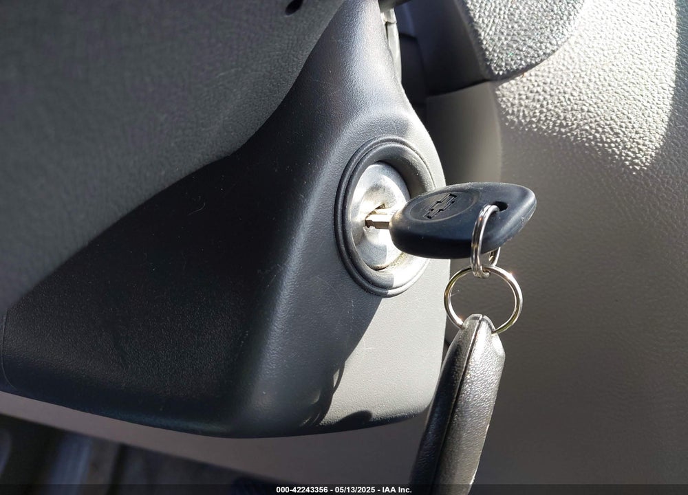 2010 CHEVROLET HHR LT VIN: 3GNBABDB0AS624511