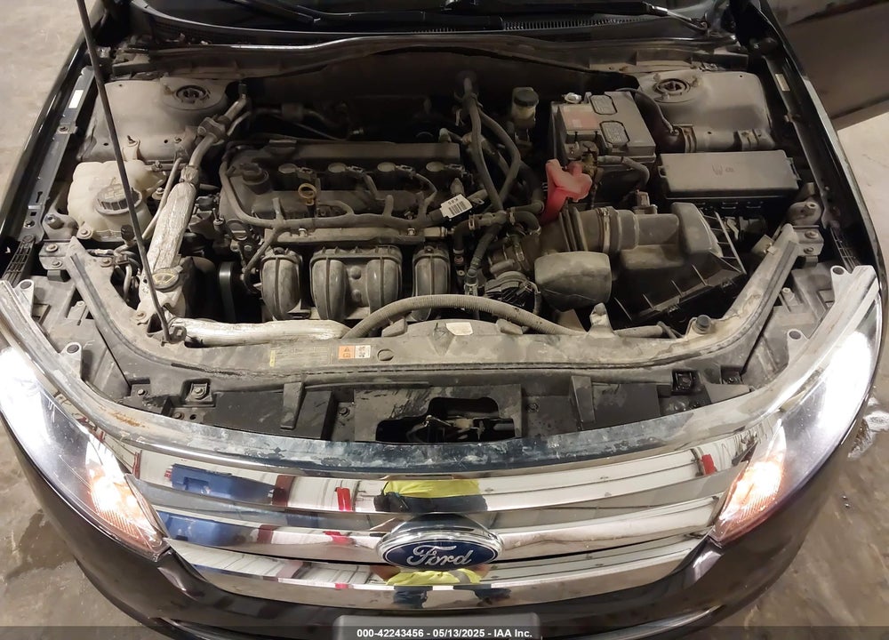 2011 FORD FUSION VIN: 3FAHP0HA2BR108477