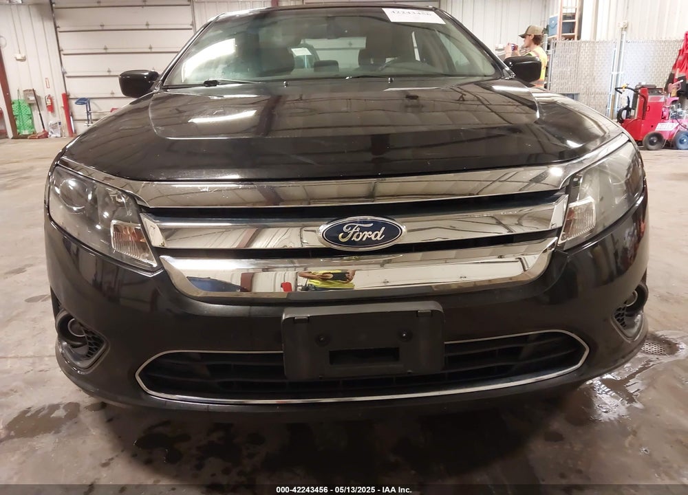2011 FORD FUSION VIN: 3FAHP0HA2BR108477