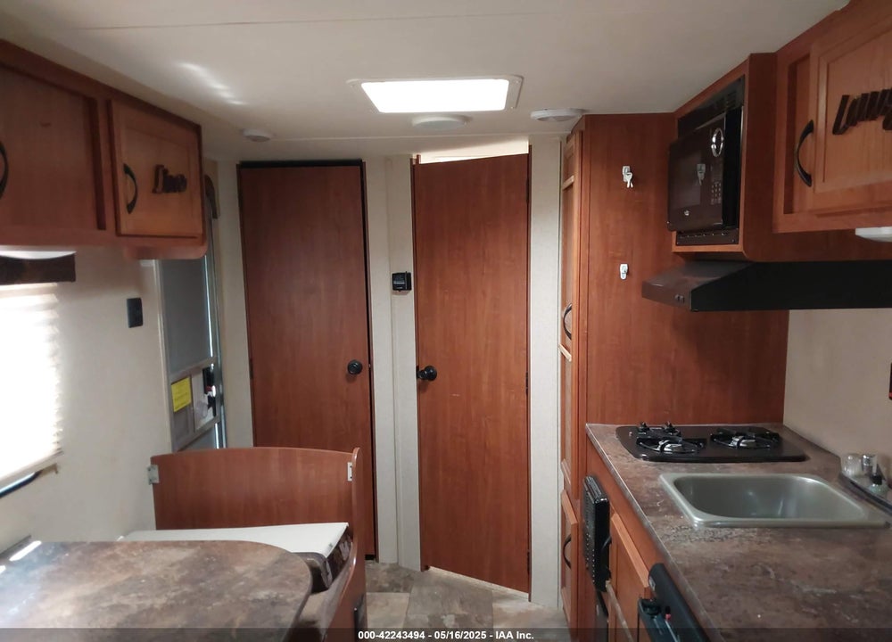 2015 JAYCO JAYFLIGHT 185RB VIN: 1UJBJ0AJ2F17F0057