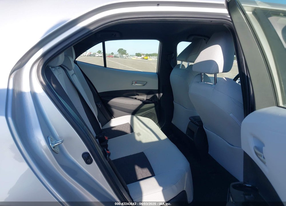 2022 TOYOTA COROLLA SE VIN: JTND4MBE4N3176704