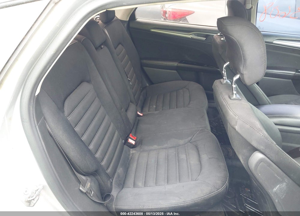 2014 FORD FUSION VIN: 1FA6P0H74E5382332