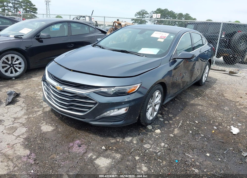2019 CHEVROLET MALIBU VIN: 1G1ZD5ST8KF105961