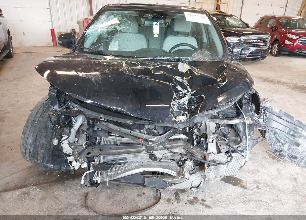 2021 MITSUBISHI OUTLANDER SPORT VIN: JA4ARUAU6MU011483