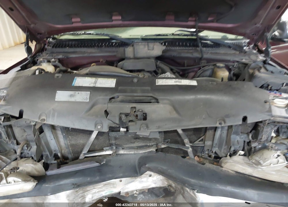 2000 CHEVROLET SILVERADO 1500 LS VIN: 2GCEC19T3Y1326178