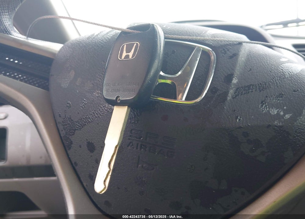 2011 HONDA CIVIC LX VIN: 2HGFA1F55BH547779