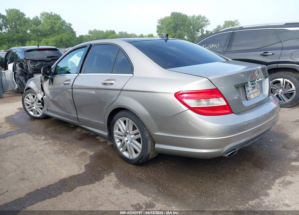 2008 MERCEDES-BENZ C 300 LUXURY 4MATIC/SPORT 4MATIC VIN: WDDGF81XX8F107109