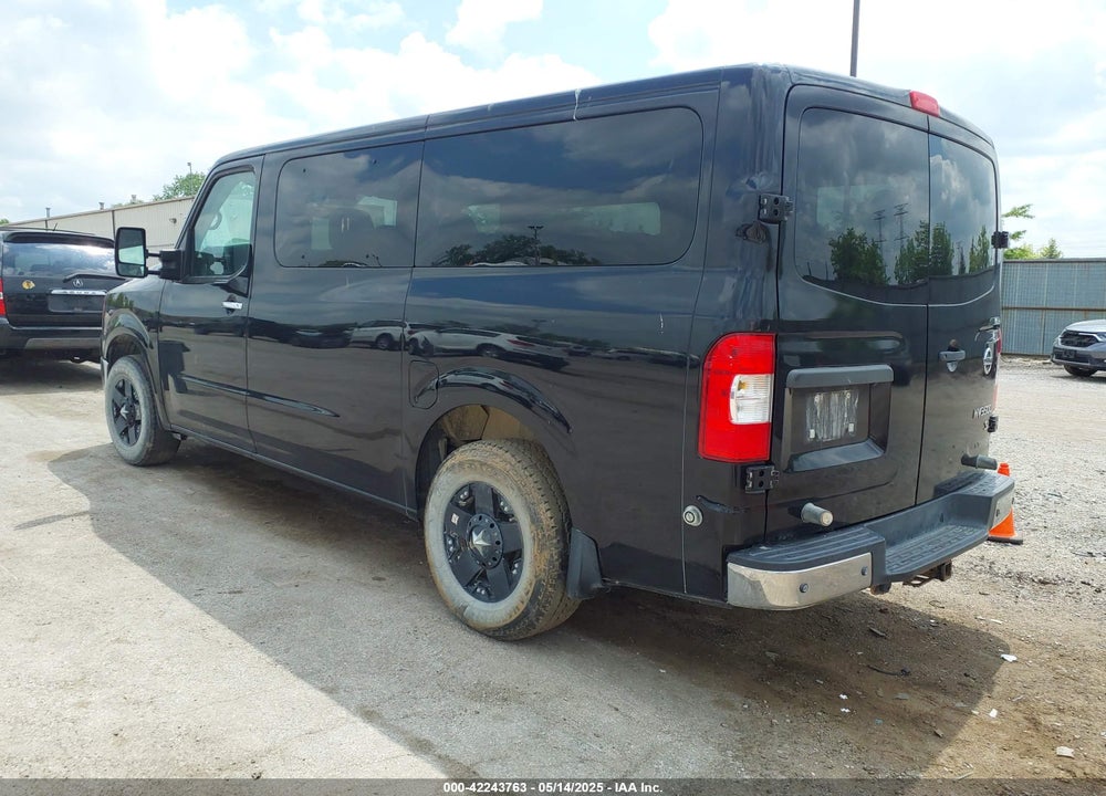 2018 NISSAN NV PASSENGER NV3500 HD VIN: 5BZAF0AA7JN850254