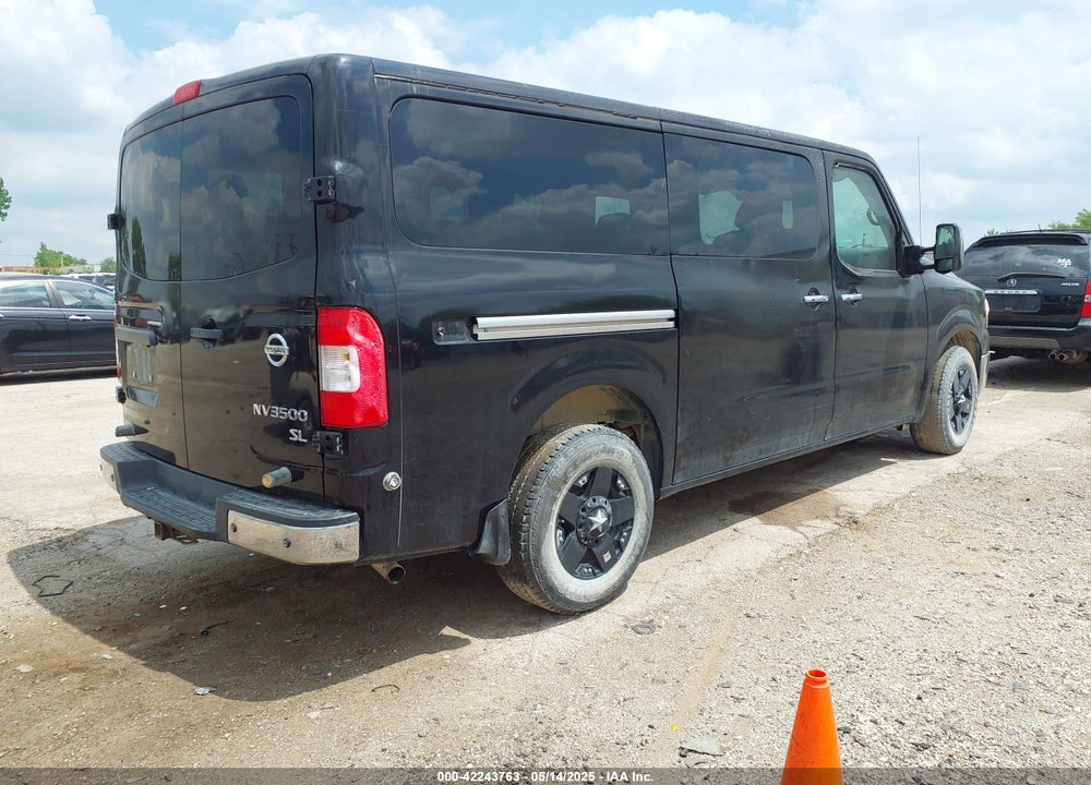 2018 NISSAN NV PASSENGER NV3500 HD VIN: 5BZAF0AA7JN850254