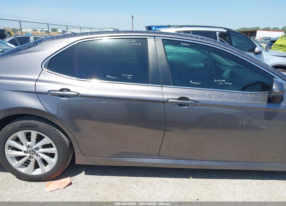 2021 TOYOTA CAMRY VIN: 4T1C11AK1MU475120