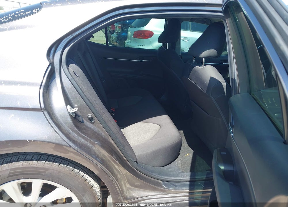2021 TOYOTA CAMRY VIN: 4T1C11AK1MU475120