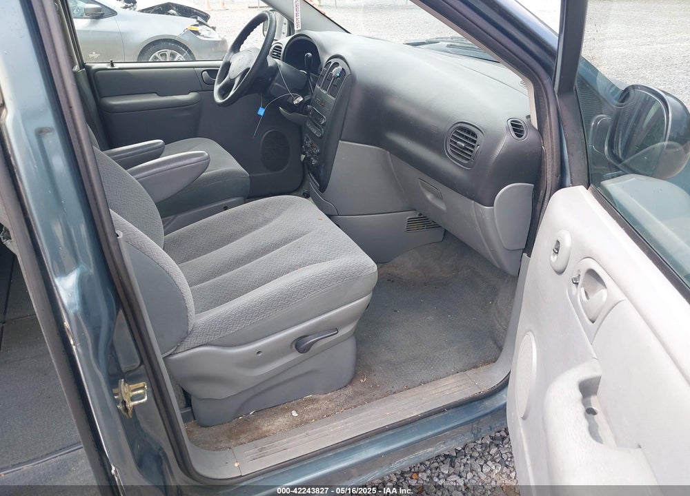 2005 DODGE GRAND CARAVAN SE VIN: 1D4GP24R95B426380