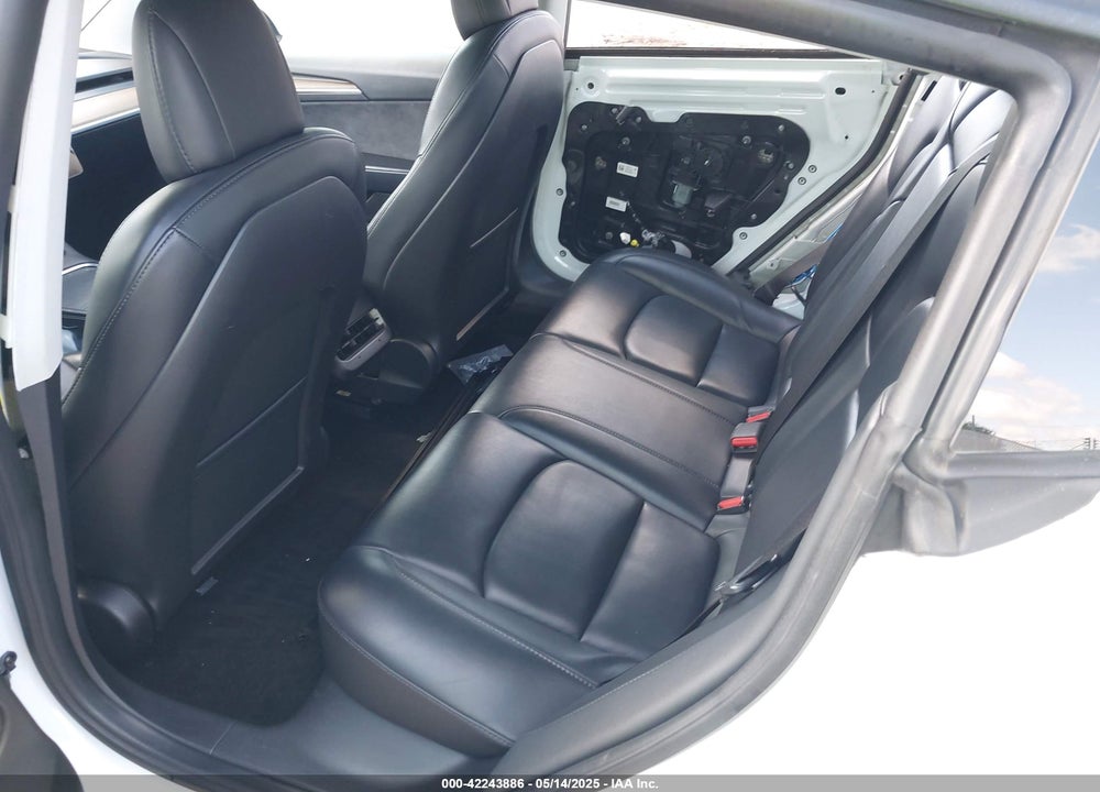 2022 TESLA MODEL 3 VIN: 5YJ3E1EA2NF148570
