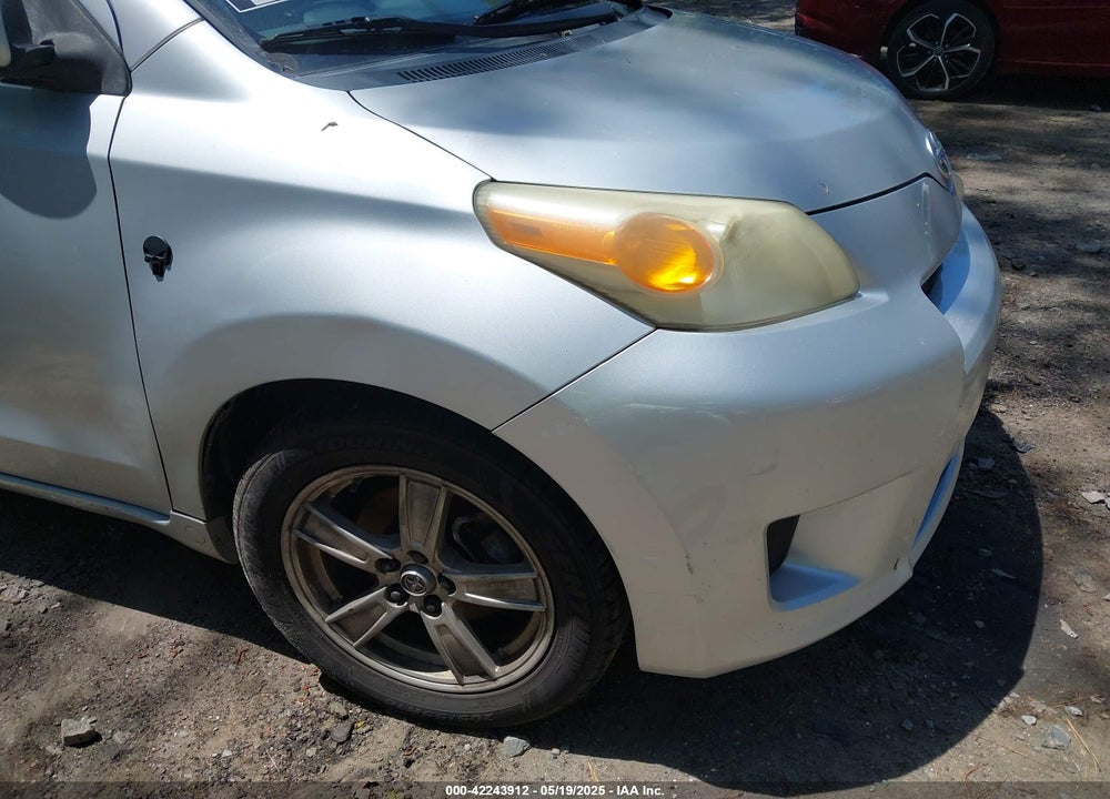 2009 SCION XD VIN: JTKKU10459J042833