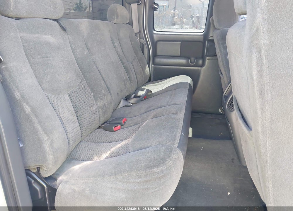 2003 CHEVROLET SILVERADO 1500 LS VIN: 1GCEK19T33E196431