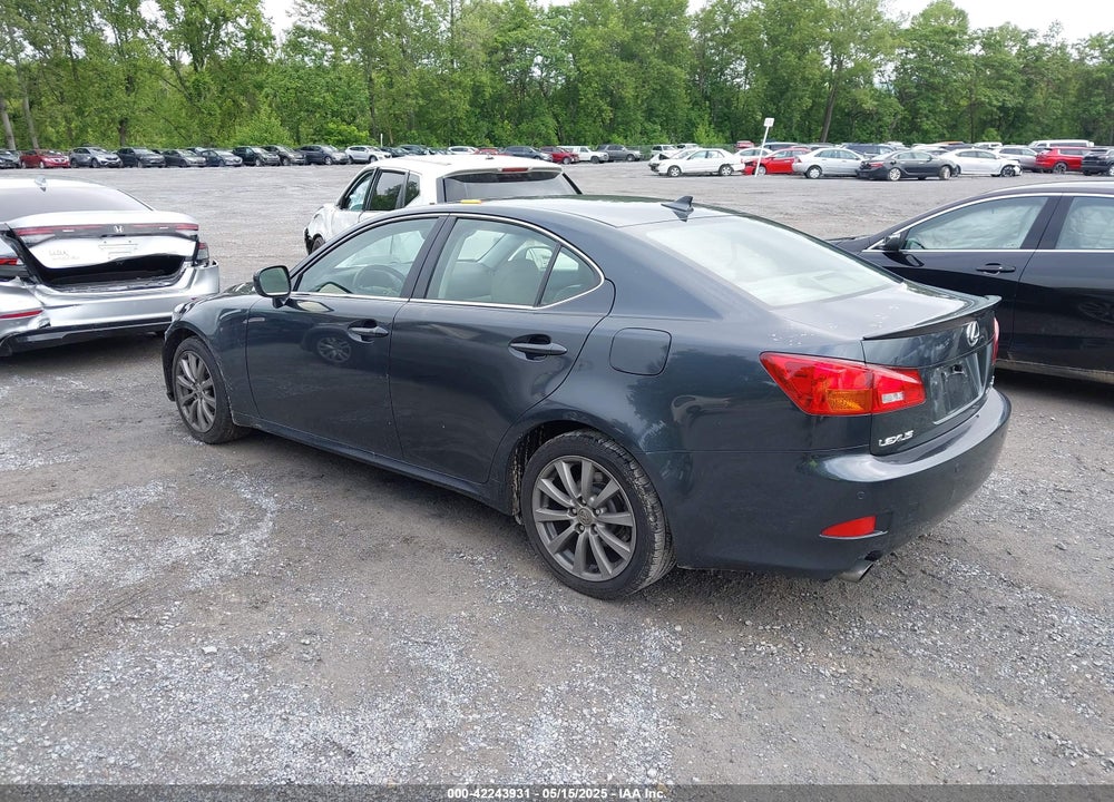 2008 LEXUS IS 250 VIN: JTHCK262582025292