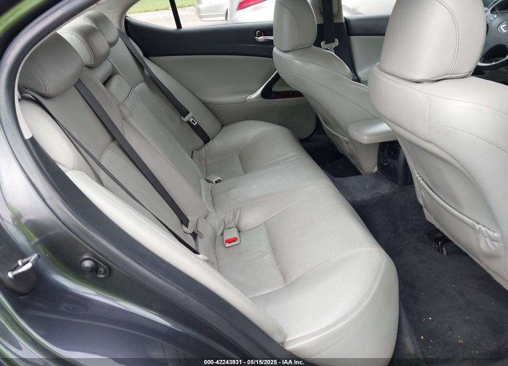 2008 LEXUS IS 250 VIN: JTHCK262582025292