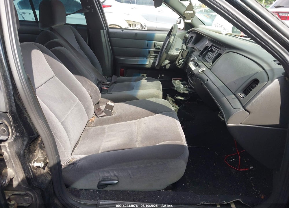 2006 FORD CROWN VICTORIA POLICE/POLICE INTERCEPTOR VIN: 2FAFP71W36X163596