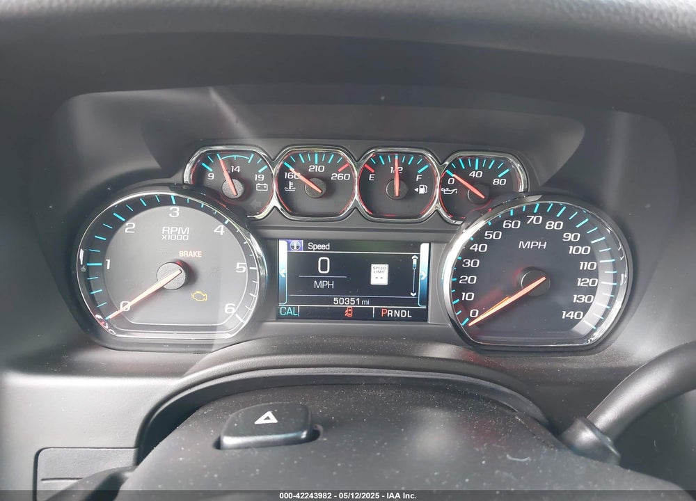 2019 CHEVROLET SUBURBAN VIN: 1GNSCHKC8KR172885