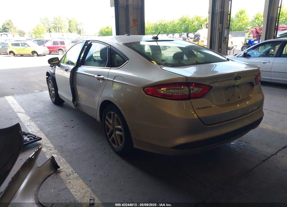2016 FORD FUSION SE VIN: 3FA6P0H79GR330808