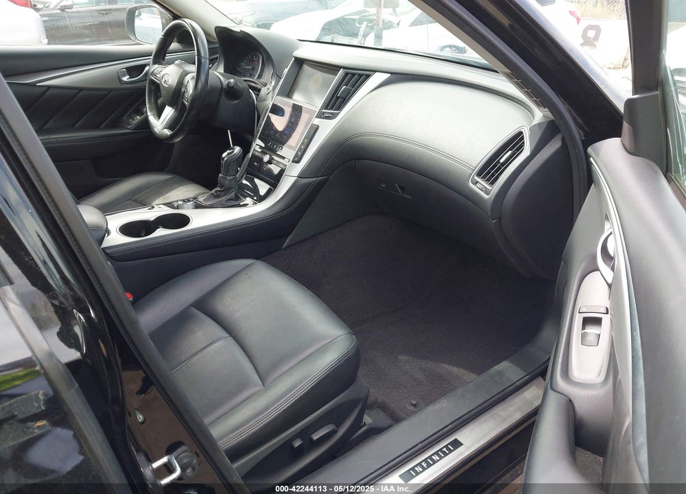 2019 INFINITI Q50 VIN: JN1EV7AP9KM543079