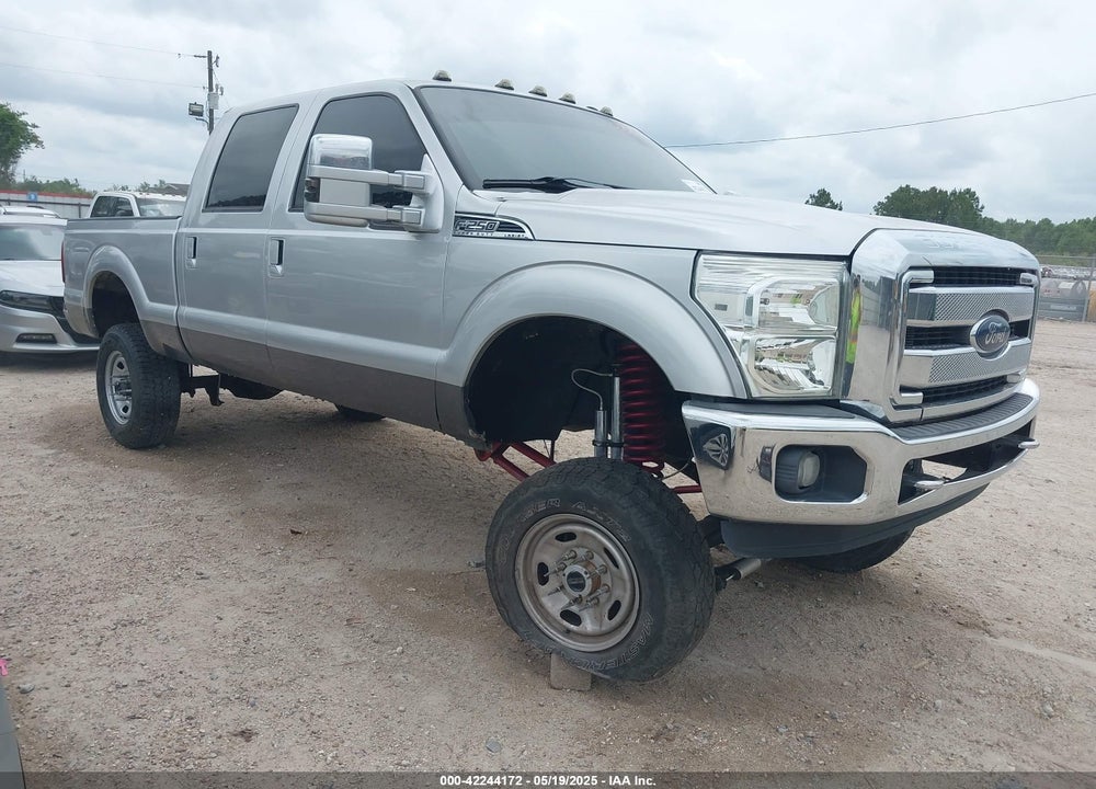 2013 FORD F-250 LARIAT VIN: 1FT7W2BT4DEB27388