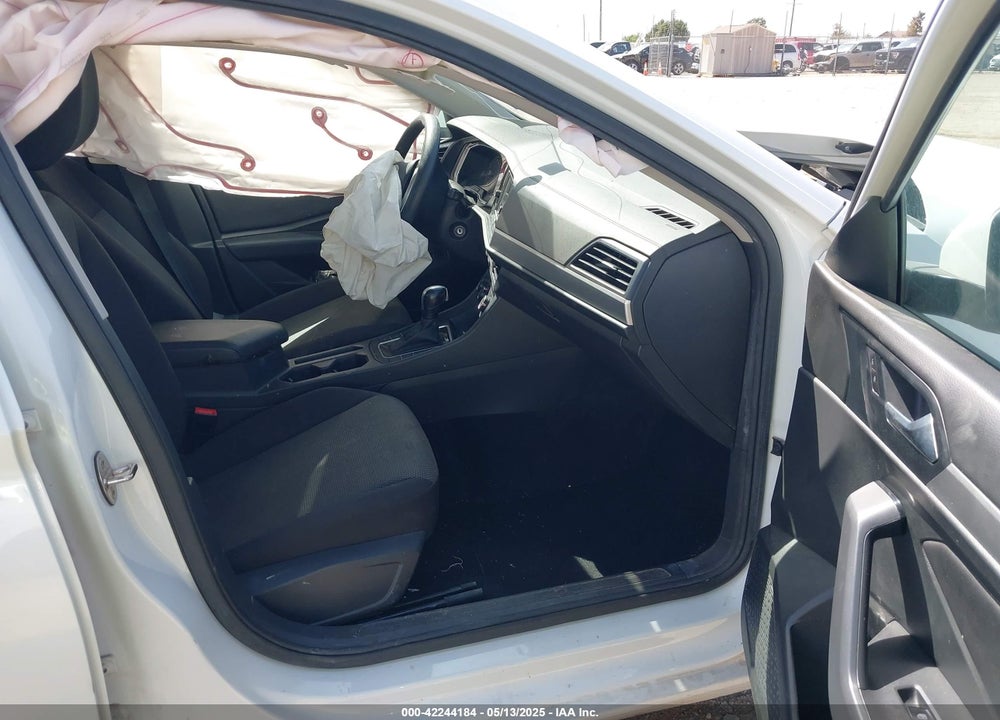 2019 VOLKSWAGEN JETTA VIN: 3VWC57BU7KM110001