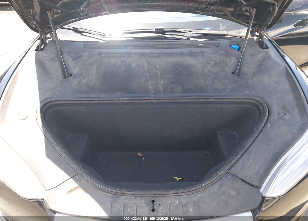 2018 TESLA MODEL S VIN: 5YJSA1E25JF292480