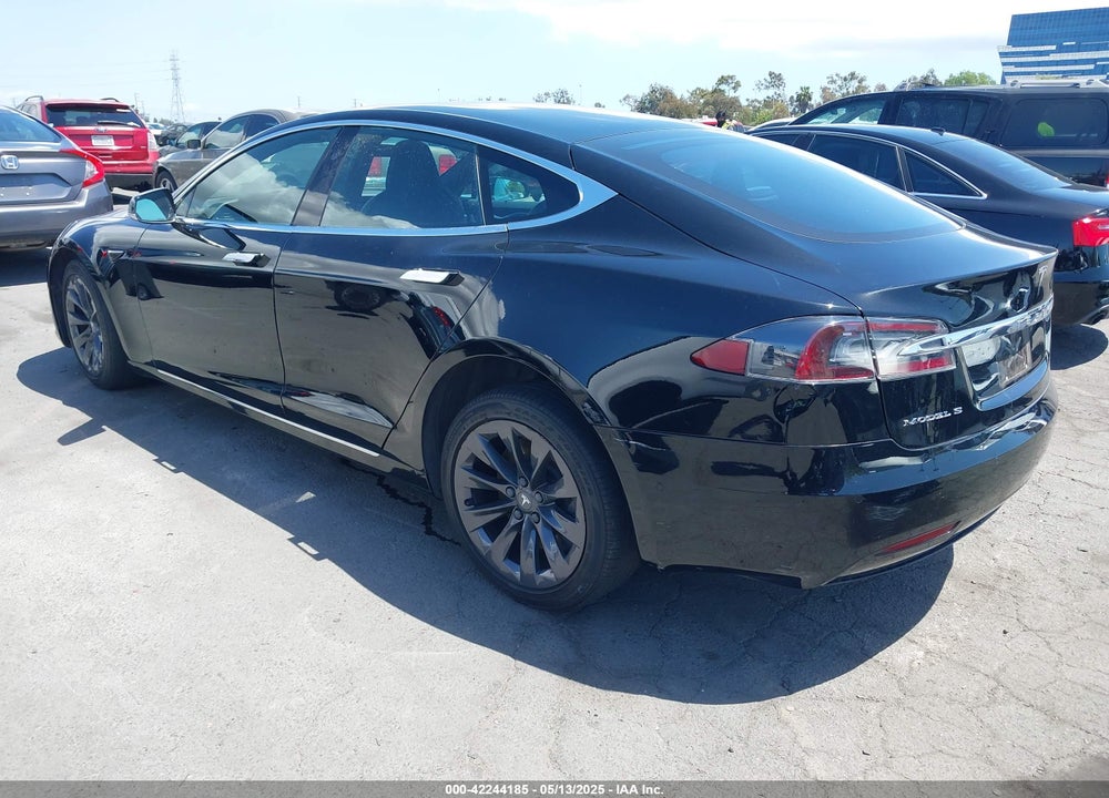 2018 TESLA MODEL S VIN: 5YJSA1E25JF292480
