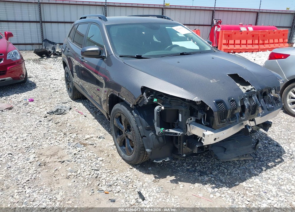 2018 JEEP CHEROKEE LATITUDE 4X4 VIN: 1C4PJMCB8JD568944