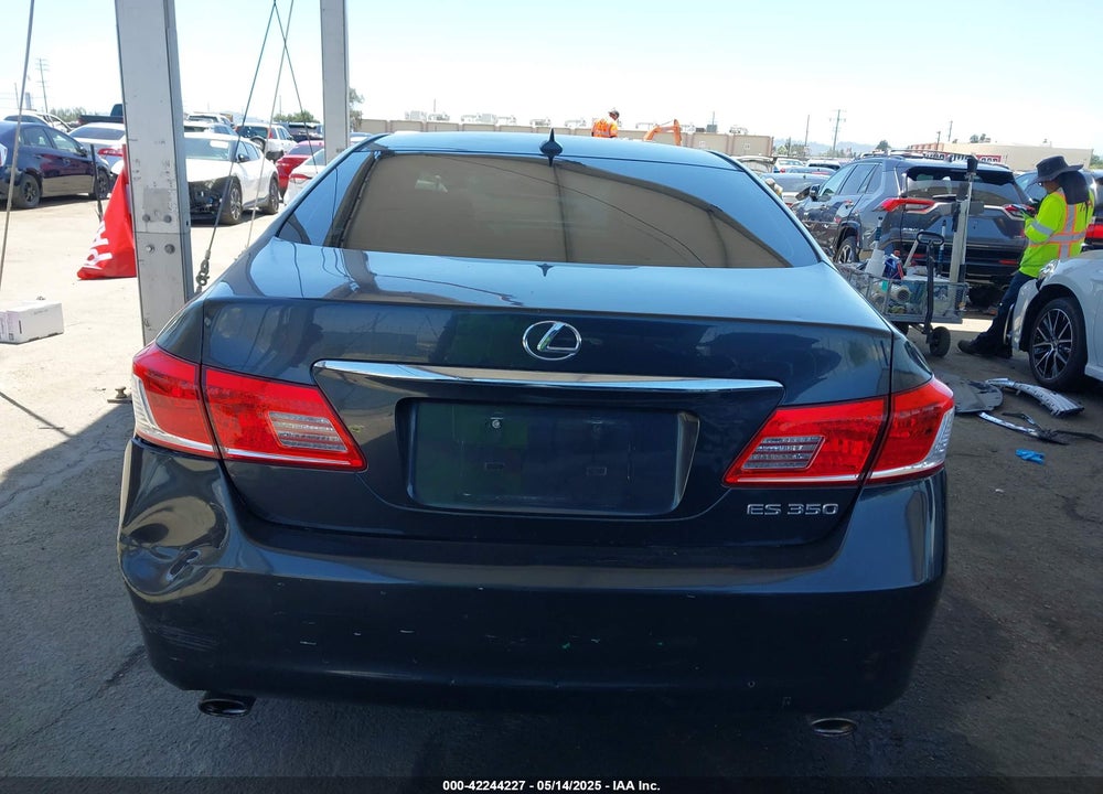 2011 LEXUS ES 350 VIN: JTHBK1EG9B2459550