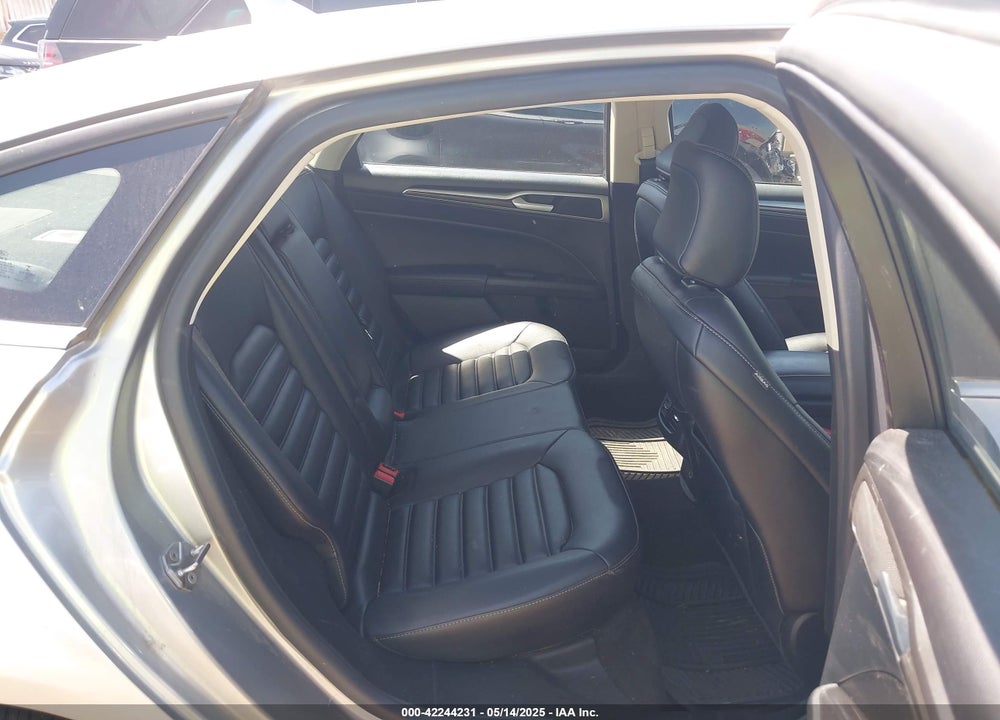 2020 FORD FUSION VIN: 3FA6P0CDXLR196124