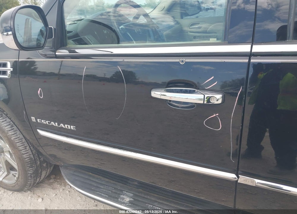 2007 CADILLAC ESCALADE STANDARD VIN: 1GYFK63847R144188