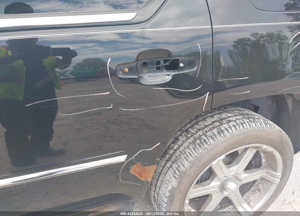 2007 CADILLAC ESCALADE STANDARD VIN: 1GYFK63847R144188