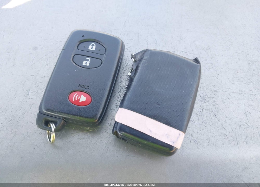 2013 TOYOTA PRIUS VIN: JTDKN3DU6D0352580