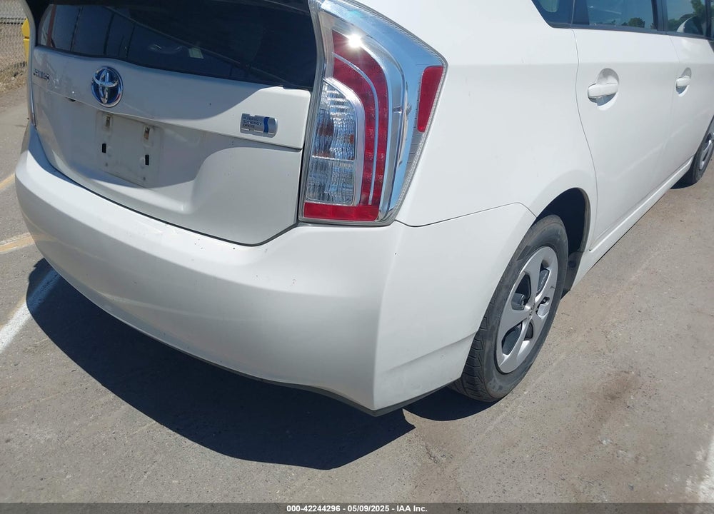 2013 TOYOTA PRIUS VIN: JTDKN3DU6D0352580