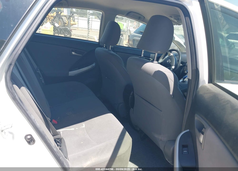 2013 TOYOTA PRIUS VIN: JTDKN3DU6D0352580