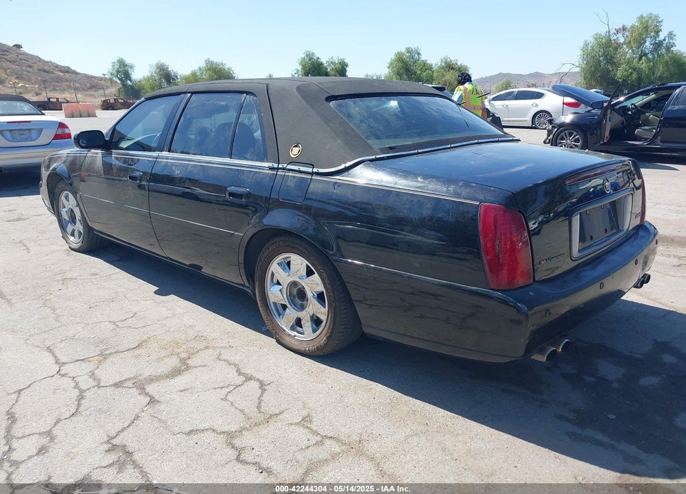 2002 CADILLAC DEVILLE DTS VIN: 1G6KF579X2U134554