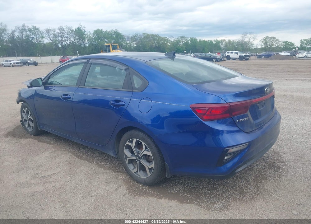2019 KIA FORTE VIN: 3KPF24AD4KE085464