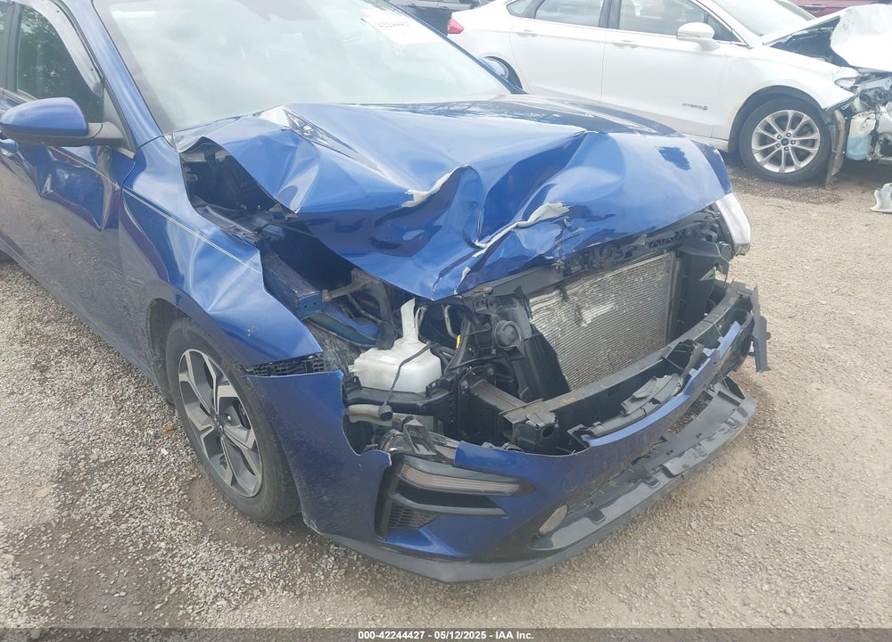 2019 KIA FORTE VIN: 3KPF24AD4KE085464